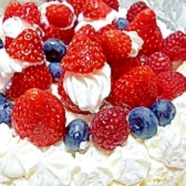 子供と楽しく たっぷりベリーのクリスマスケーキ レシピ 作り方 By Enceladus 楽天レシピ